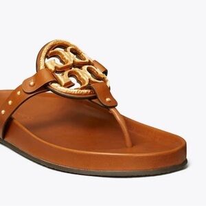 EUC Tory Burch- Miller Cloud Vintage Plaque in Color Bourbon. Size 6.5